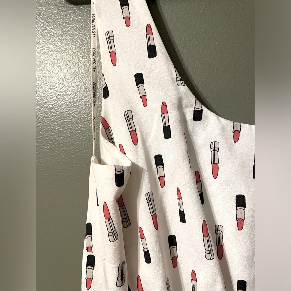 Forever 21 lipstick print dress 1X